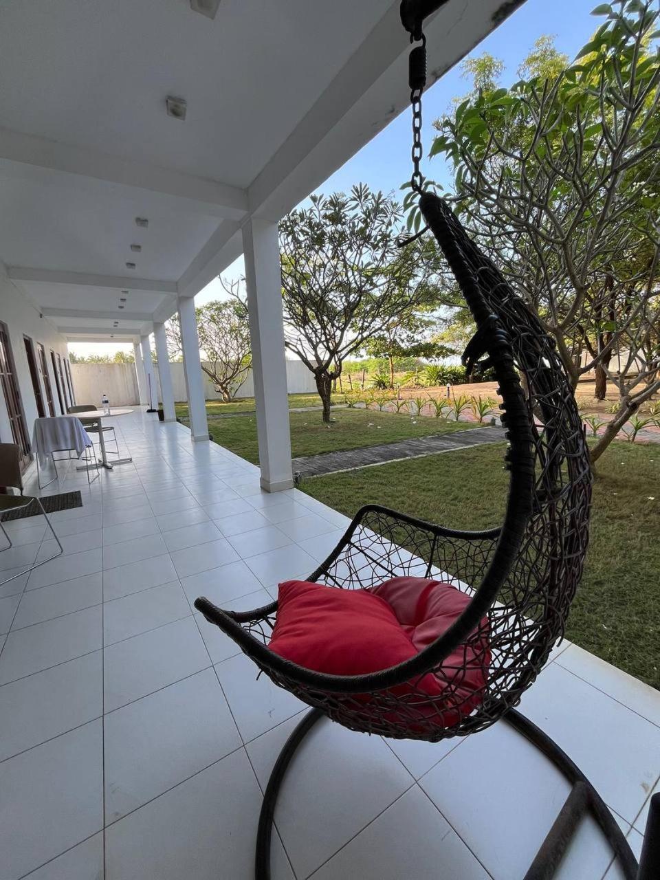 Nn Beach Resort & Spa Nilaveli Eksteriør bilde