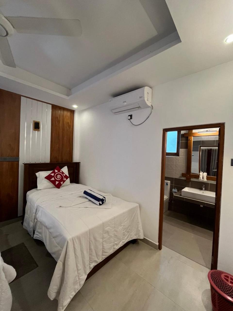 Nn Beach Resort & Spa Nilaveli Eksteriør bilde
